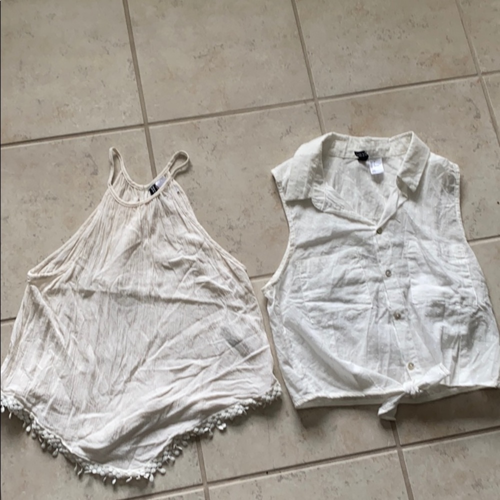 2 H&M Crop Tops